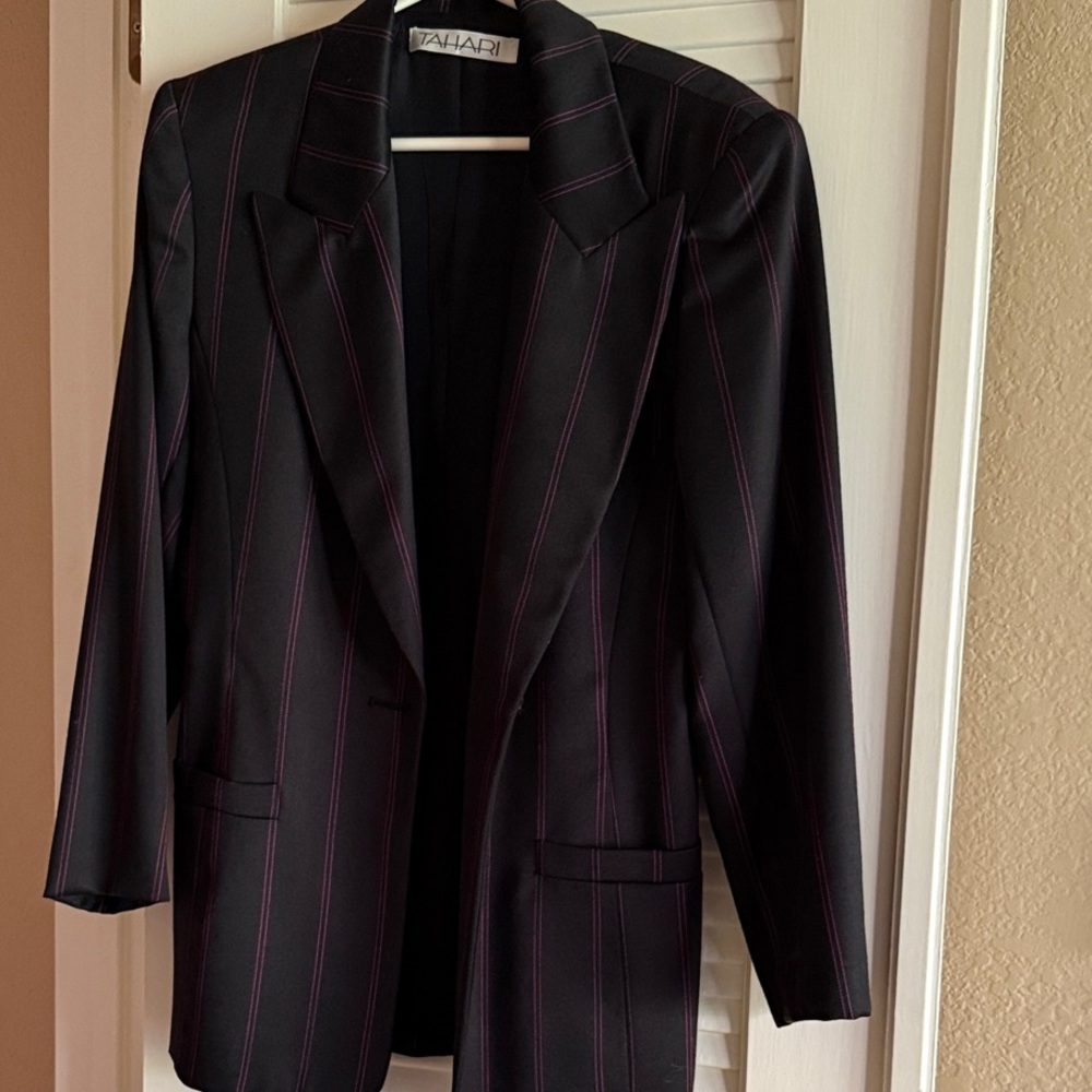 Vintage Tahari Black Blazer with Pink Pinstripes — Structured Notch Lapel